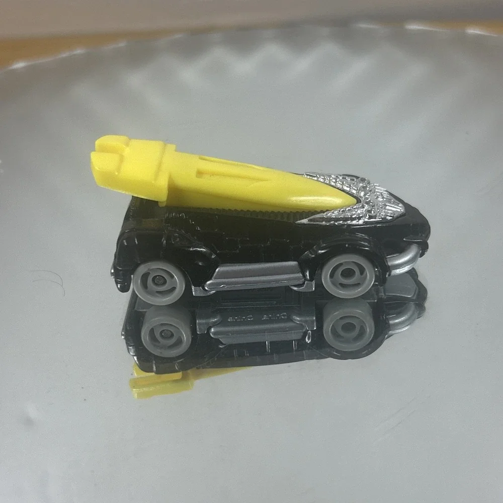 Vintage 1994 Mattel Hot Wheels McDonalds Happy Meal Toy Shock Force‎ 1/64 Car